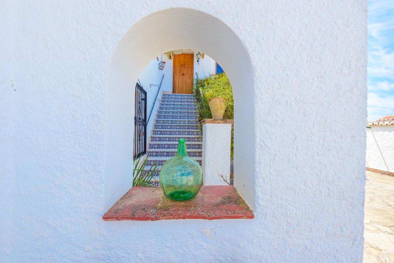 Casa Jardín del Olivar con Piscina privada Alcaucín Exterior foto